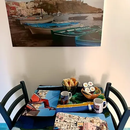 Casetta Giulia Procida